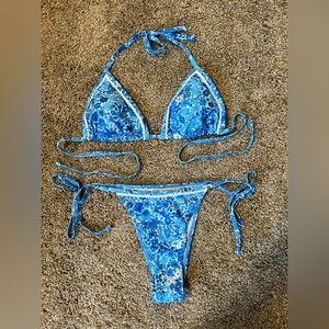 SHEIN Blue Floral Bikini